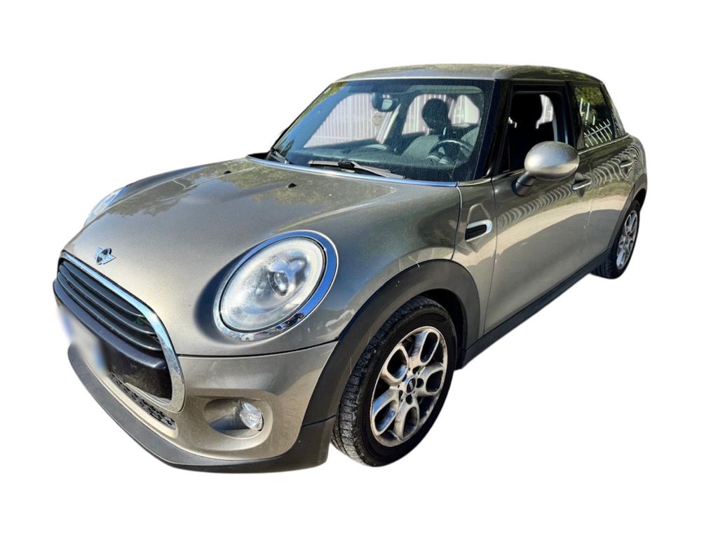 Mini Cooper D 1.5 116Cv Business 5p