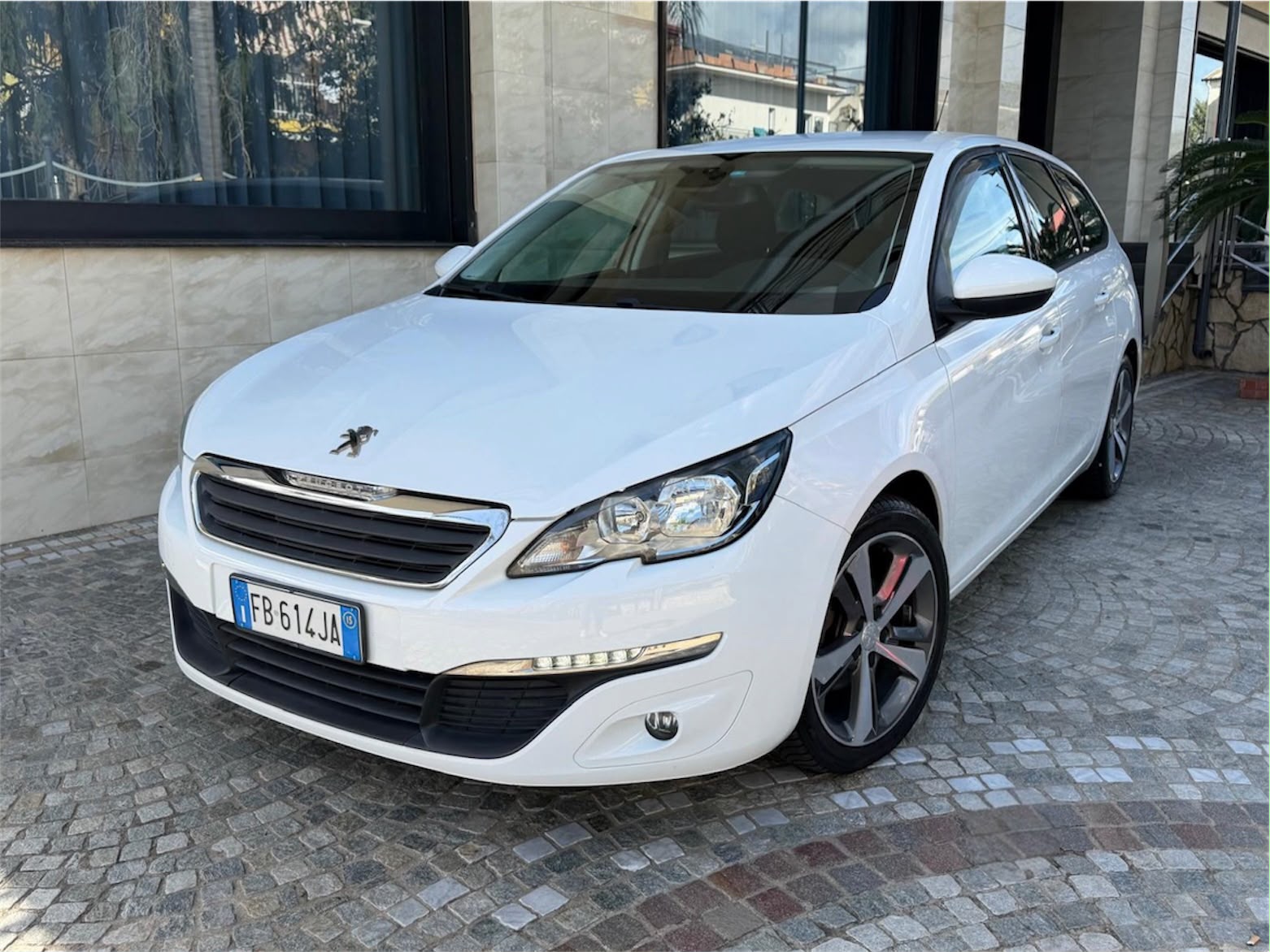 Peugeot 308 1.6 BlueHDi S.W. 100Cv Allure