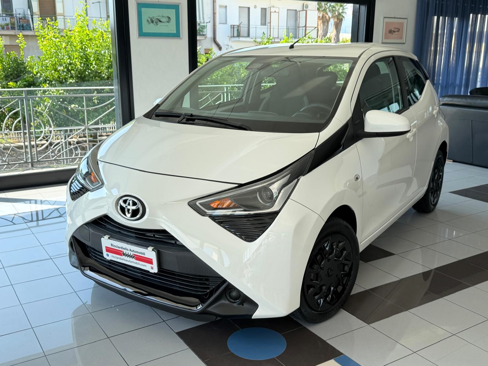 Toyota Aygo 1.0 72Cv x-cool 5p my 20 – Km 49000
